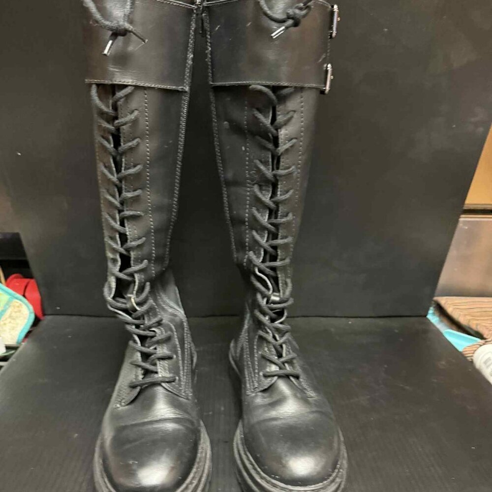 Steve Madden Lenky Black Leather Lace Up Combat Boots / 8.5